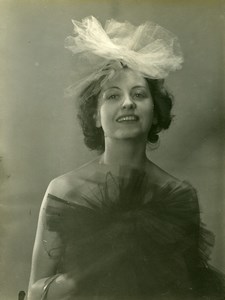 France Paris Woman Fashion Mesh Net Fabric Dress Hat old Photo 1939