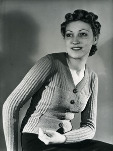 France Paris Woman Fashion Megeve Knitwear Cardigan old Photo 1939