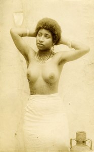 France Risque Topless woman old Photo 1900