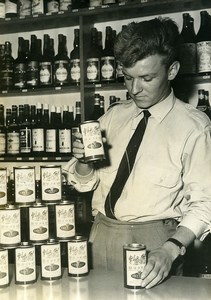 Switzerland Berne Beaujolais Wine sold in tin cans old Photo 1964