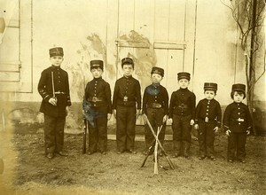 France WWI Young Boys in Military Uniforms Rifles old Photo 1910's