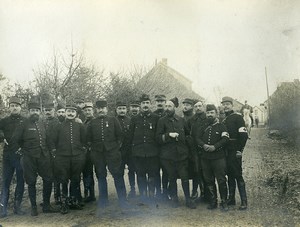 France WWI Group of Soldiers Medals Red Cross old Photo 1918