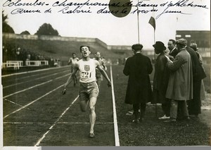 France Athletics Sport Colombes Laborie wins the 1000M Old Photo 1925
