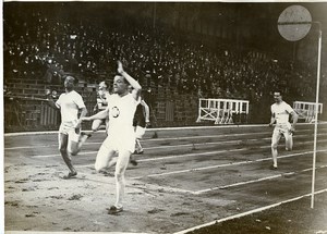France Athletics Sport Colombes Dutchman Van den berg wins 100M Old Photo 1925