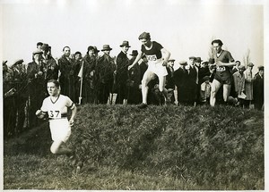 France Athletics Sport Cross Country Race Spectators Old Photo 1925