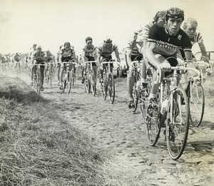 Photo stage 3 of the Tour de France 1983 Douai Cobbled Road Cycling