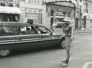 Photo Stage 1 Tour de France 1994 Lille before start Hotel Carlton Gendarmerie