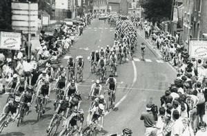 Photo Stage 1 of the Tour de France 1994 Peloton Avesnes sur Helpe Cycling