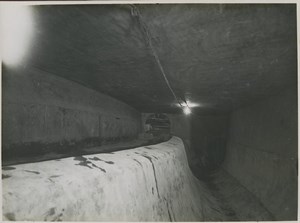 Underground Paris sewers catacombs construction Old Photo 1932 #05