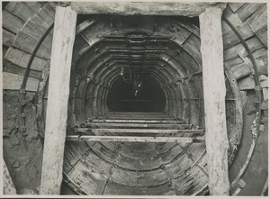 Underground Paris sewers catacombs construction Old Photo 1932 #10