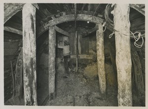 Underground Paris Sewers Worker Old Photo 1935