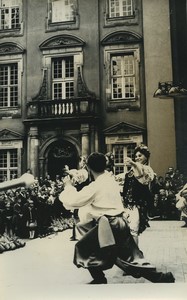 Allemagne Berlin Château de Köpenick danse folklorique ancienne Photo 1965