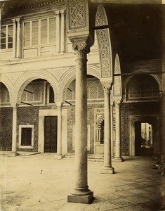 Tunisia Tunis house interior courtyard old Photo Garrigues? 1890