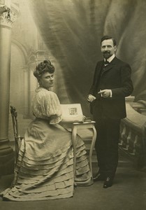 France Paris Couple posing in studio Old Cabinet Card Photo Vasseur  1900