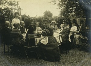 France Group posing Outside Sunday Lunch Old Photo 1910 #1