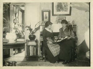 France Hucqueliers 2 Ladies reading sta by Piano Old Photo 1915