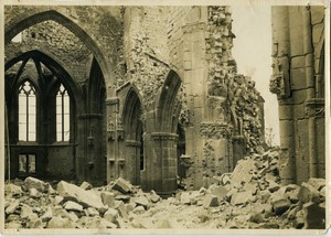 France WWI Somme Py ruines de l'égllise ancienne photo 1918