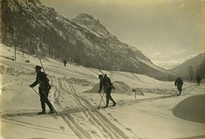 Suisse pres de Grindelwald? Patrouille Militaire a Ski Scene d'hiver ancienne photo Gaberell 1920
