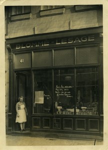 France WWII magasin epicerie boucherie Blomme Lesage Ancienne photo 1944