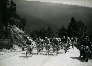 1951 Tour de France group attack at the Sickle Pass Col de la Faucille Old Photo