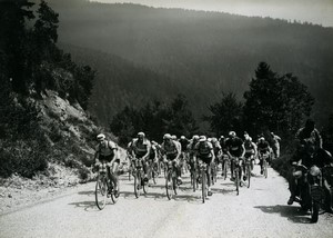 1951 Tour de France group attack at the Sickle Pass Col de la Faucille Old Photo