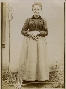 France Chartres Region Countryside Woman Fashion Old amateur Photo 1900