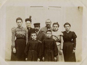 France Chartres Region Family group portrait Old amateur Photo 1900 #2