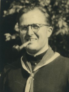 France religious catholic scout smoking pipe Old Photo 1943 #1