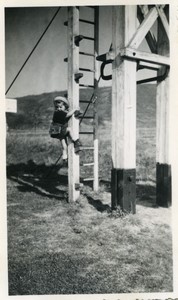 France Le Treport? child climbing fixed ladder Old Photo 1950 #1