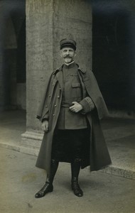 France Militaire Souriant en Uniforme ancienne Carte Photo RPPC 1920