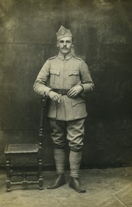 France Homme en Uniforme Militaire ancienne Carte Photo RPPC 1920