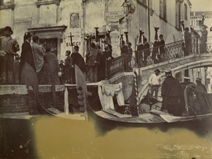 Italy Venice Ponte delle Bande Funeral Gondola Old Photo Amateur 1900