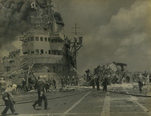 Japan Sakishima Islands Warship HMS Formidable Kamikaze attack Old Photo 1945 #2