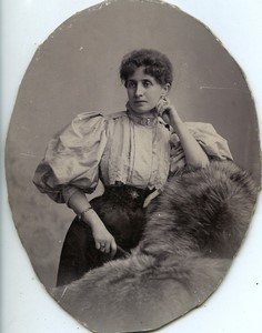 Switzerland woman portrait Old Photo Boissonnas 1896