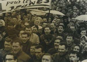 France Saint Nazaire Shipyard protest against redundancies Old Photo 1964