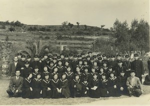 Japon Shimonoseki? groupe portrait Etudiants en Uniformes Ancienne Photo 1959