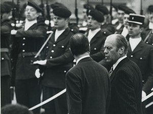 France Jacques Chirac accueille Gerald Ford Revue Militaire Ancienne Photo 1976? #1