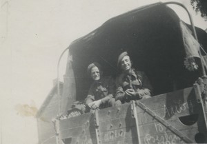 France Douaisis Auby Liberation par les Troupes Anglaises Ancienne Photo snapshot sept 1944 #7