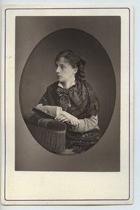 Clara Lemonnier Actrice Theatre Gymnase Ancienne carte cabinet photoglyptie 1875