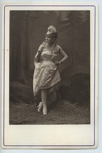 Berthe Legrand Theatre des Varietes Old Nadar Cabinet card woodburytype 1875