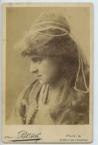 Julie Feyghine Comedie Francaise Actress Theatre Old Cabinet card Van Bosch 1880