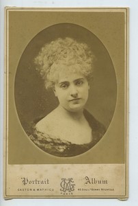Louise Theo Actress Opera Theatre Old Cabinet card Gaston & Mathieu 1875