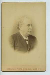 Acteur Eugene Bataille? Opera dedicacé a la famille Maubant Ancienne carte cabinet Liebert 1880