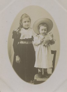 France Portrait Enfants Filles Chapeau en Osier Ancienne Photo amateur 1912 #1