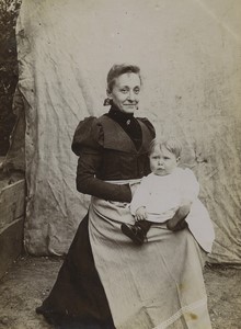 France Portrait Woman Grandmother? & Baby Old Snapshot Photo 1912 #2