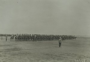 Russie WWI Front de l'Est Troupes Cosaques Revue Ancienne Photo vers 1916