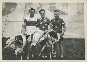 France Amateur Cycling Race winners? Old Photo c1940