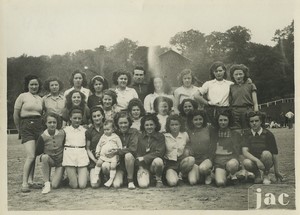 France Mery sur Oise Women Cross country running Championships Old Photo 1947 #1