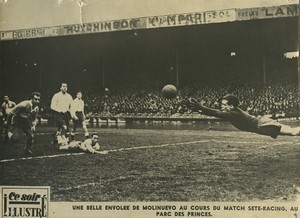France Football Goal José Molinuevo match Sete - Racing Club de Paris Ancienne Photo 1947