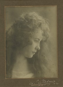France Paris Woman portrait Actress? Old Photo Le Blanc 1920